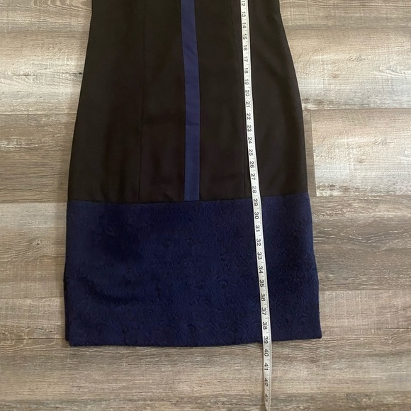 J. Peterman LC Mod T-Neck Black Navy Sheath Dress - Picture 7 of 7